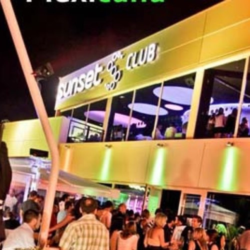 Discoteca Sunset, fiestas universitarias cada viernes!