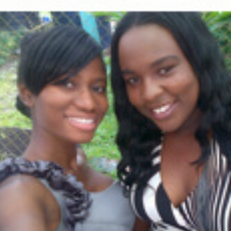 zinabillas's profile picture. 