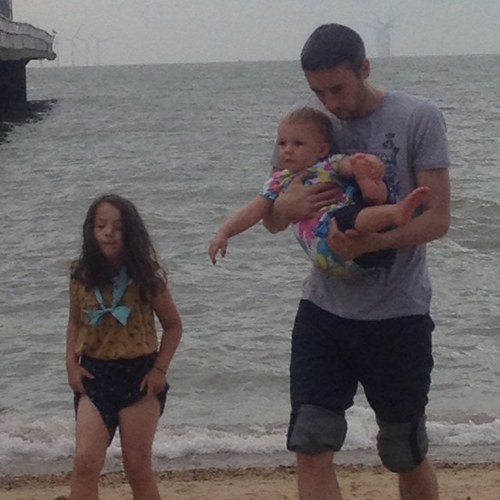 kmeakin1981's profile picture. 