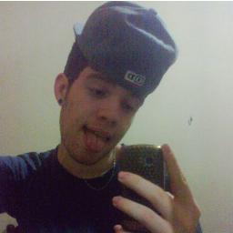 15anos, escorpiano, flamenguista, video game, músicas, rock, ASSINEM MEU FACEBOOK : http://t.co/nBDi3kpn