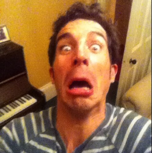 Hobie_Wan's profile picture. Write on paper, left at heart.