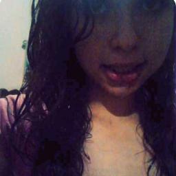 nem sempre o sorriso que trago no rosto é a vida que venho levando , mais sempre to de cabeça erguida e de pouco em pouco eu vo conquistando (♪)'