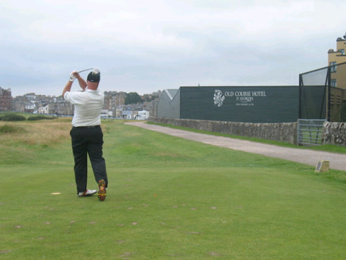 BearSchad's profile picture. 