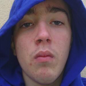 carlitosxav's profile picture. 