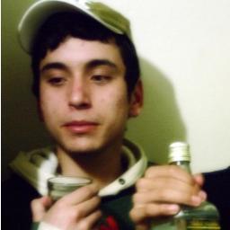 loco, parceria, romantico, poetico, humilde, chato, amizade verdadeira, trago, familia, boate, mulher kk :D -- Jaguari-RS