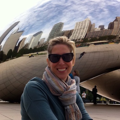 DaphnePeseta's profile picture. High tech device, low tech woman.