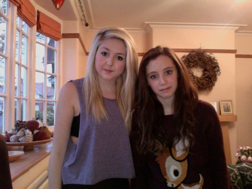 small_smallerr's profile picture. 