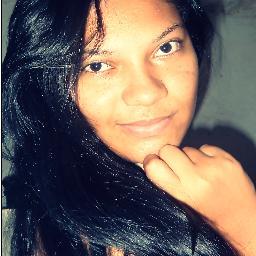 Uma garota super apaixonada pela vida,amo livros,musicas e principalmente filmes e novelas,sou carinhosa,amiga,super curiosa, enfim sou a Camilaaa!