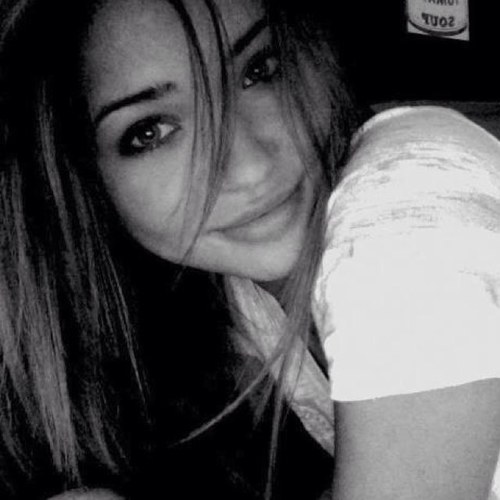 new twitterrr ;) secrets secrets are no fun unless you tell everyone. trust no one.