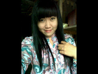 ????!!'
Kalo mw tau aku lebih bxk , follow ajj ,,, n add fb aku juga yya , Raniqeu@gmail.com