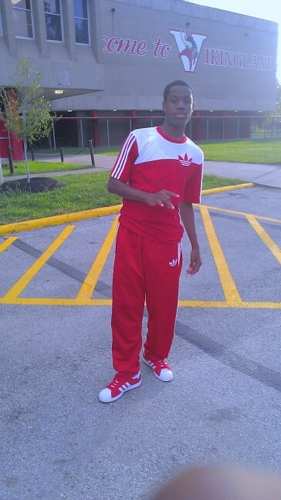 Stop Peepinn & Follow Me & My Lah Sistha @HisBandz