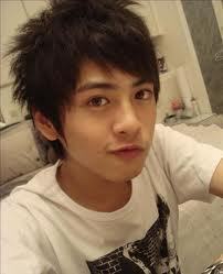 h_rimau's profile picture. Ku terasa dunia ini bagai terhenti....