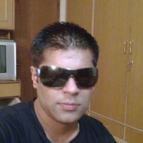 karanpuri17's profile picture. 