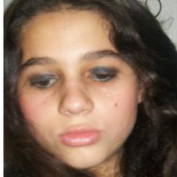 sou  uma menina estrovertida  animada adoro aventura e esportes radicais  sou sonhadora  tenho obijetivos  e alvos  que vou conquistar  se  quizer saber mas de