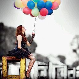 Smileeeeeeee_18's profile picture. 