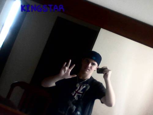 Ah cara tipo eu sou mt zuador gosto mt de sair p cair na farpaçao e tbm aprendi cm as letras do bds cmo strondar cm a mulherada 
Mt obg Bonde da Stronda vlw