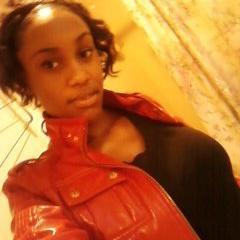 Official writer over @ http://t.co/driagCtP come get the latest news on sports, music, entertainment, girls, style, & new technology...