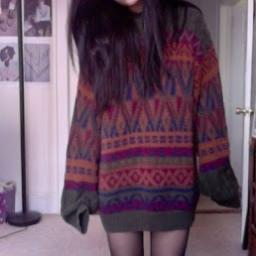 Hi ! im Kinga , 15 years old. i thing im a normal girl . yeaa,  i love fashion and travel ♥ . bye bye xx.
