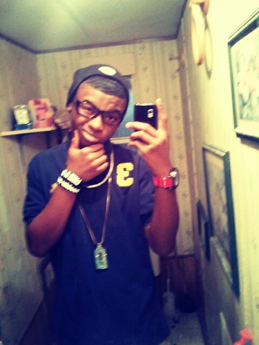 Pooh Nigga #team steelers,#HEAT NATION,#team Polo,#team Gucci,#team sea sick,#team 360,#team follow back.