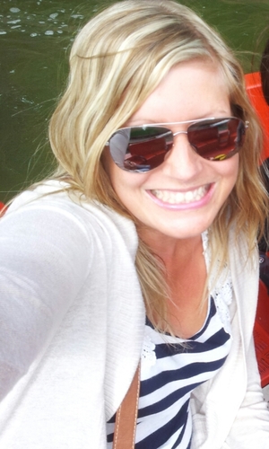 AlyshaEdmunds's profile picture. 