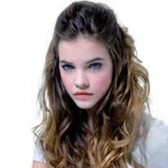 I'm gorgeous, and that's all you need to know. {Fosterhill RP}