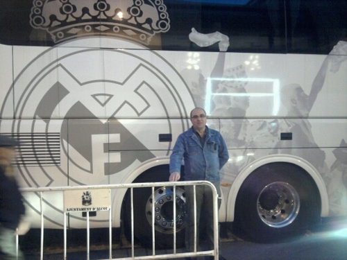 pacocres58's profile picture. 