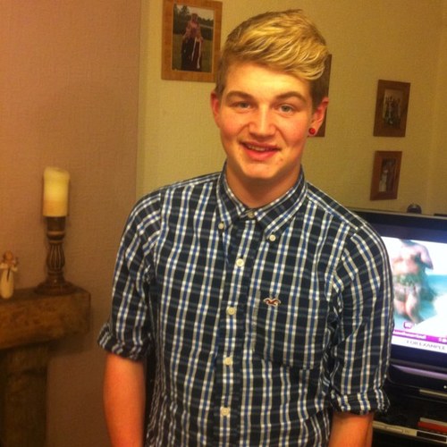 jack 16 love the surname cockayne if you follow me i follow back:D i