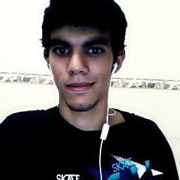 Gosto Muiiito De Rock 'n' Roll!! 
\m/ °-° \m/