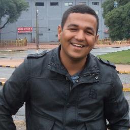 Analista em Redes de Computadores.
Sou um pouco de tudo dos que me amam!