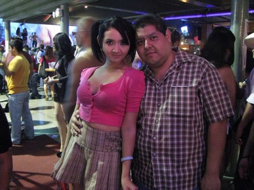 robertc76's profile picture. 