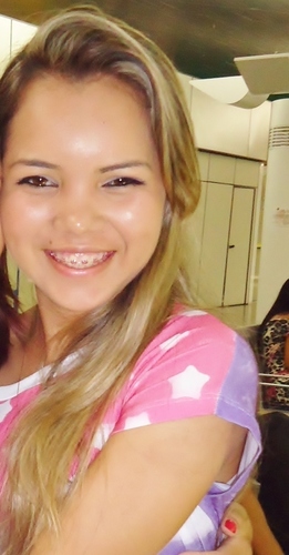 Adoooroo' umaa' bagunça com os amigos, e ouvir uma boooa músicaa' *--*