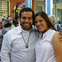 Salesiano de corazón, Comunicador Social de la UCAB, Exalumno Salesiano, Músico de Dios, Fotógrafo, Defensor del Amor y la Amistad, Libre por el Amor de Dios