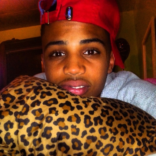 Trust Few! Family First #Always..Dream Chasin
FOLLOW ME ON INSTAGRAM @frankwoodall_ @frankwoodall_