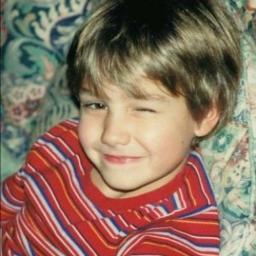 amo con locura a @nickjonas  y a @niallofficial