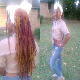 ROLL_ONE_'s profile picture. I love bad bitches that's my fucking problem, and yeah I like to fuck I got a fucking problem :)