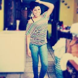 I'm just an ordinary Girl; with dreams&Wishes*-*. Yes; I Love with All my heart&Soul to @justinbieber. I'm learning to love @SelenaGomez...I like @OneDirection.