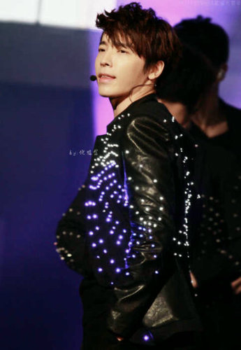 RPContest's profile picture. promotor konser RP • mengadakan lomba mencari bakat dan sekolah trainee untuk menjadi artis RP • Usul? DM • Follback RP • Lanjut? CEK FAVS.