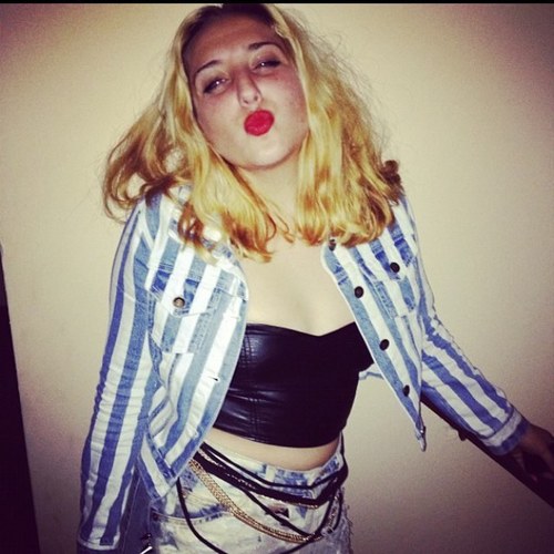 High Fashion. Boys. Make-Up. High Heels. Fat Blounts. GIRLS DO IT BETTER!
