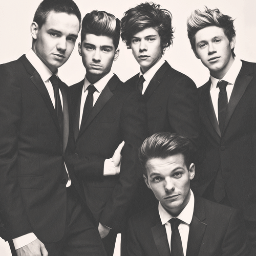 Si je t'ai follow va follow @Emilie_One_D  ♥