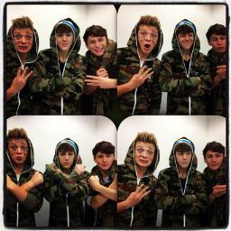 my name is caitlin ayres i watch the x factor every weekend i like them all but i realy like @district3