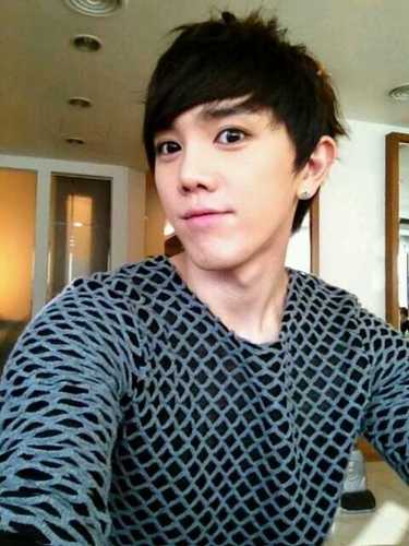 b_unfinished12's profile picture. N-TRAIN리더 정정균봇입니다. 제가 일일이 다멘션은 못보내드릴수있어요 하지만 보면 멘션보내드릴께요 *12월5일날짜로 맴버 정정균님이 인정해준 공식 bot입니다.