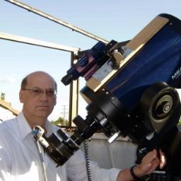 Vigilante del cosmos y Astrofotografo.