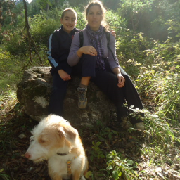 MTeresaDueas's profile picture. Si cuando me vaya siento que he podido cambiar el mundo a mejor, aunque sea en algo pequeño, habrá merecido la pena.