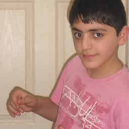 ayem 13 yırs old. ... :) :)
