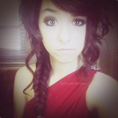 I'm Christina. 13. Single
http://t.co/NBDdfYNC
http://t.co/0qpEmYMz