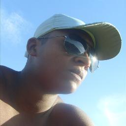 Nos ultimos tempos nem eu sei mais quem sou.... 
So os loucos sabem....