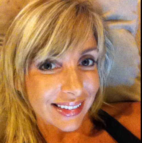 mandy_samson's profile picture. 