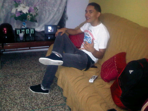 Hoy doy gracias a dios x uno y cada dia de mi vida en ti confio♠