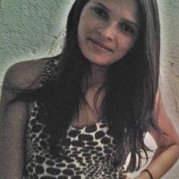 Porque se me perguntar quem eu respiro é você, você, você, se for pra escolher o céu ou a terra responde você .   Thiago André Barbosa euteamo  ʚ
      TH  ☻