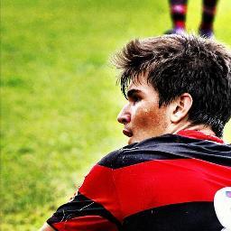 Foi assim, do nada, foi só um olhar, e nesse olhar foi tudo, quando te olhei, vi seu talento, seu jeito lindo de ser, enfim me apaixonei @Mattheus7  ♥
